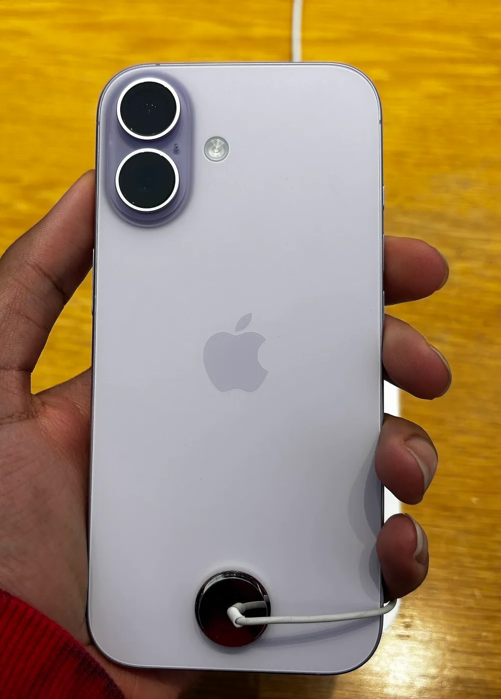 iPhone 17